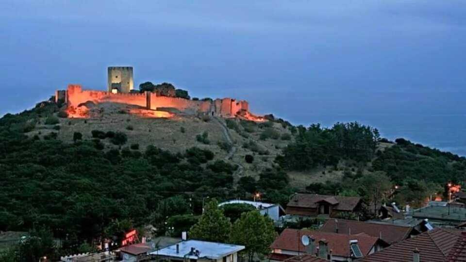 Giannis Apartment Platamonas Exterior photo